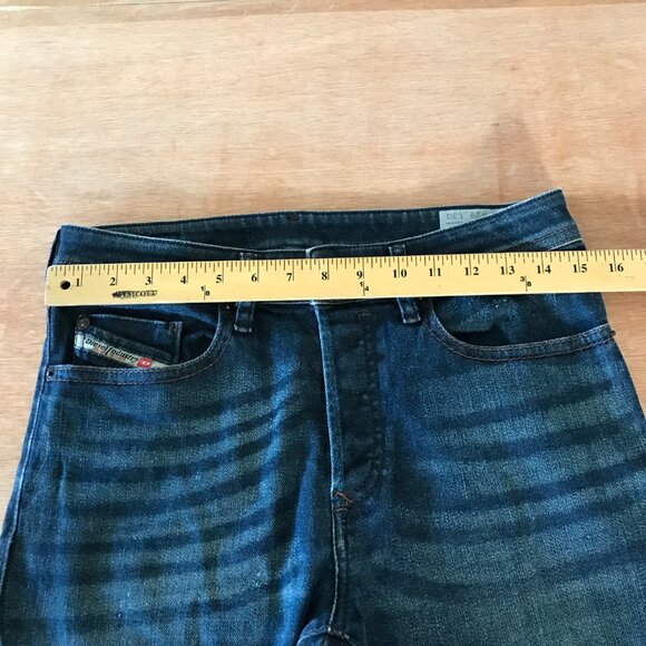 Diesel Buster Regular Slim Tapered Jeans Men 29x30 Blue Mid Rise Button Fly - Picture 9 of 14